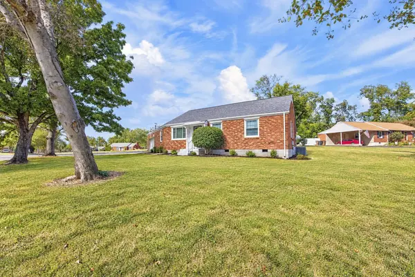 409 Woodberry Dr, Nashville, TN 37214
