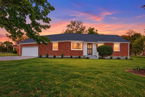 409 Woodberry Dr, Nashville, TN 37214