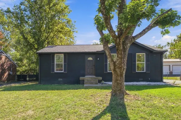 5113 Manorwood Ct, Nashville, TN 37211