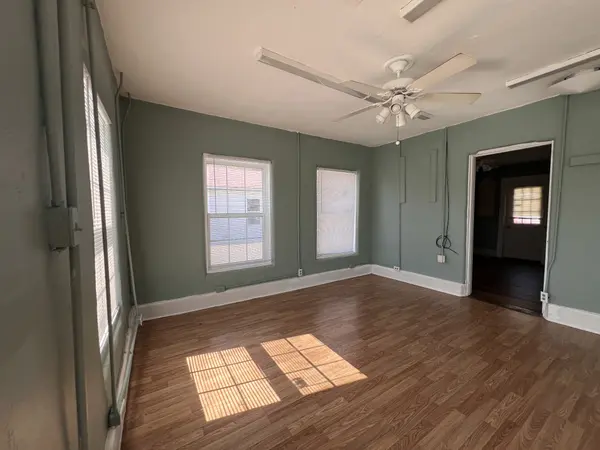 400 W Lincoln St, Tullahoma, TN 37388