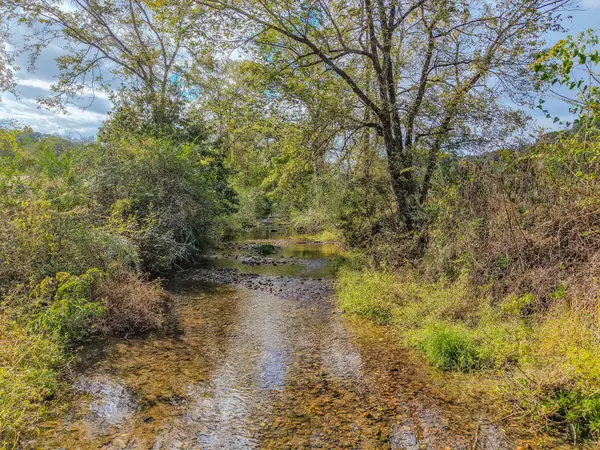 0 Weakley Creek Rd, Lawrenceburg, TN 38464