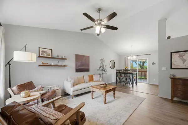1941 S Smithmoor St, Wichita, KS 67207