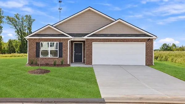 1940 Gracie DR, Woodruff, SC 29388