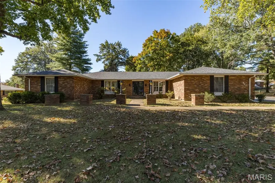 507 Sequoia ST, Farmington, MO 63640