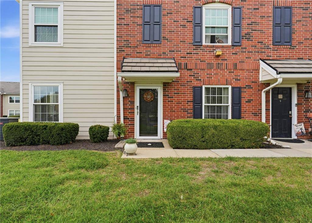 11604 Tomahawk Creek Pkwy #A, Leawood, KS 66211