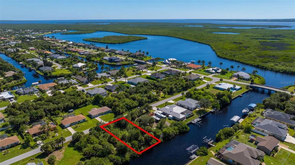 4475 LARKSPUR CT, Port Charlotte, FL 33948