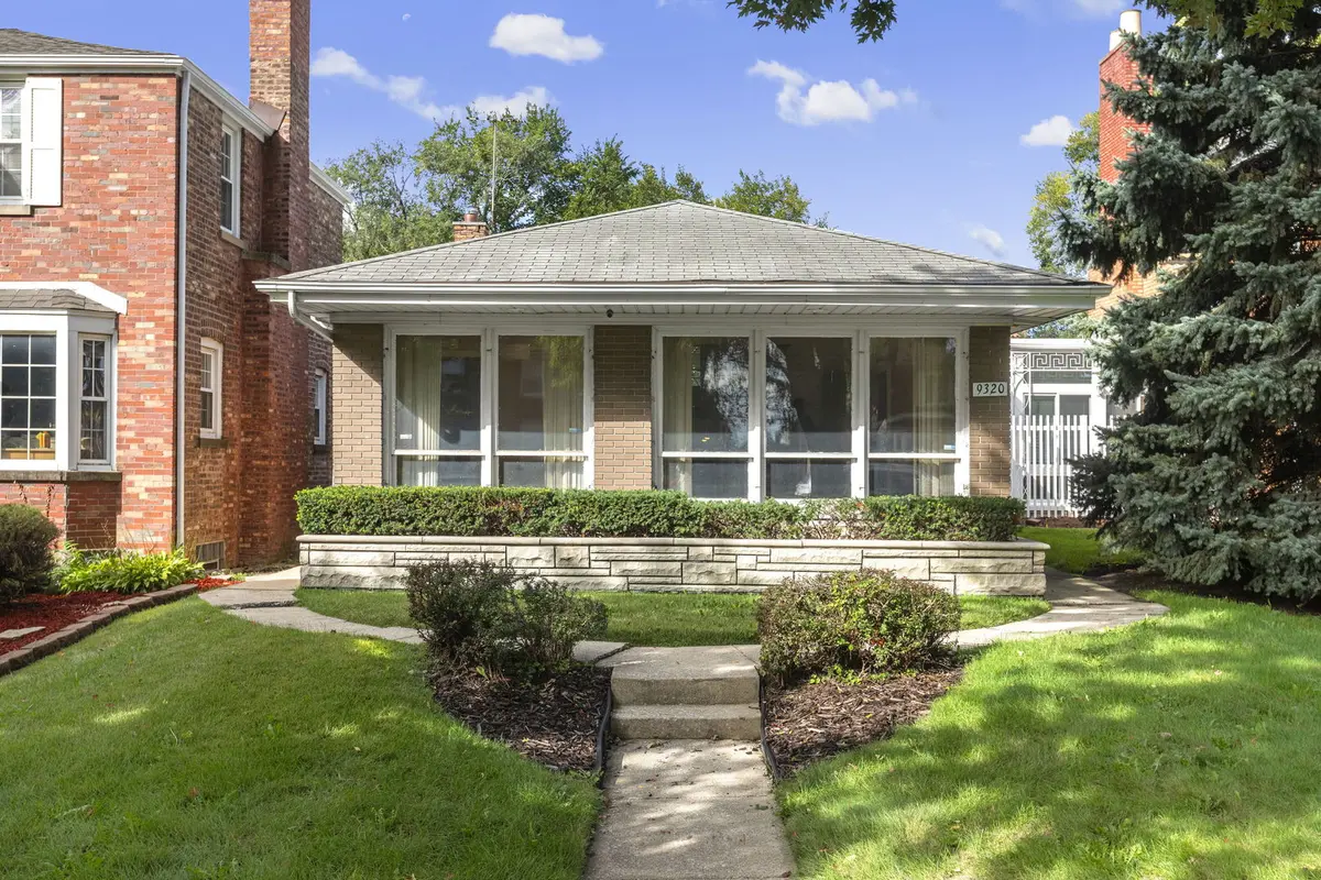 9320 S MICHIGAN AVE, Chicago, IL 60619