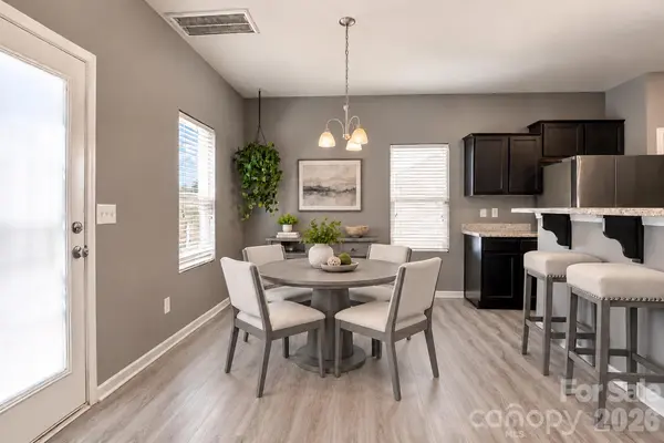 11228 Deer Chase LN, Charlotte, NC 28262