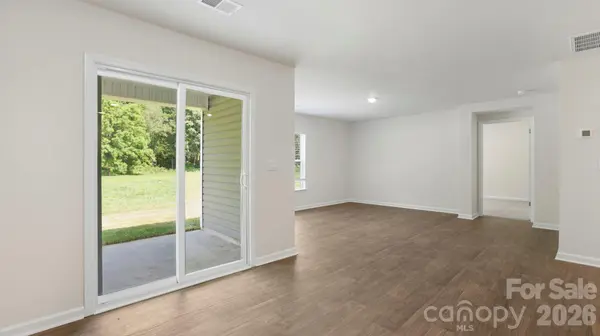 146 Wildbrook DR, Waynesville, NC 28785
