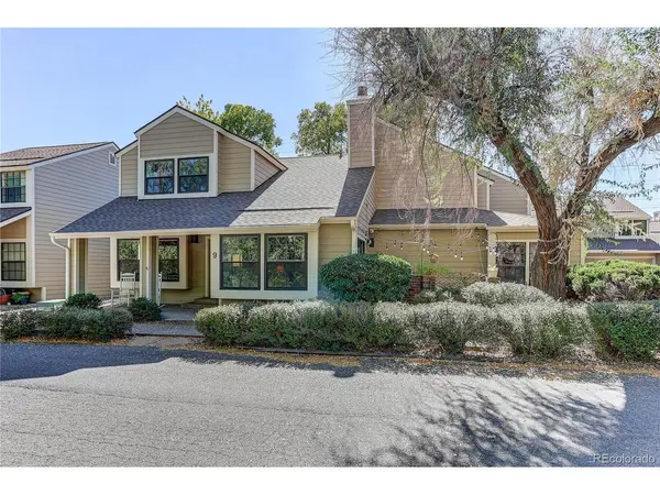 1011 Pierce #9, Lakewood, CO 80214