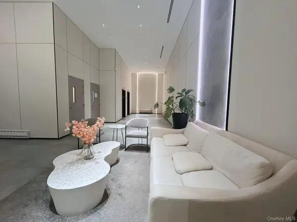 144-49 Northern BLVD #305, Flushing, NY 11354