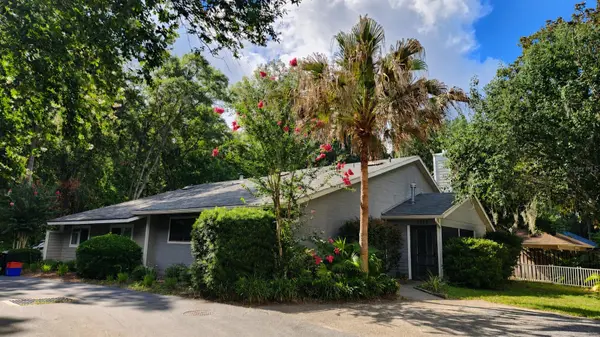 3915 NW 7TH PL, Gainesville, FL 32607