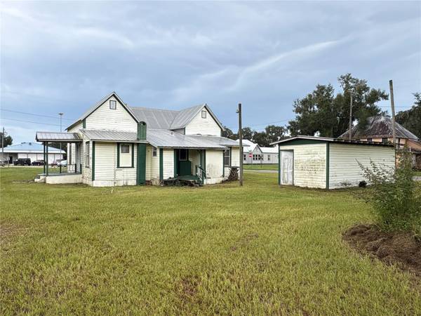 3230 SUWANNEE ST, Zolfo Springs, FL 33890