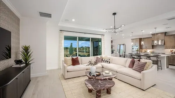 11390 BOURBON ROSE CIR, Winter Garden, FL 34787