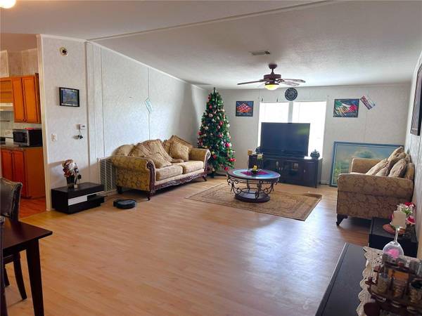 1 RIDGE RD, Frostproof, FL 33843