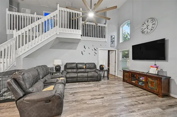 909 15TH ST NE, Ruskin, FL 33570