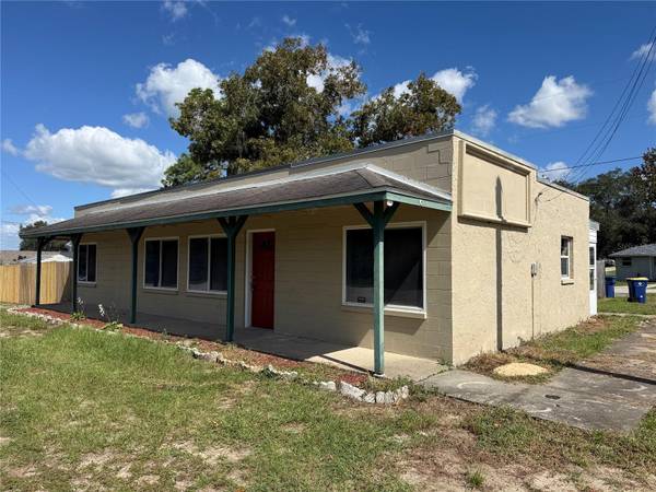 12152 FORT KING RD, Dade City, FL 33525