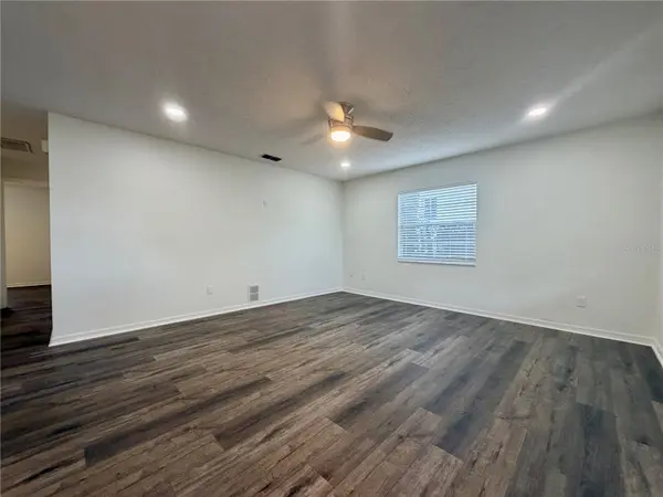 54 & 56 IVY LN, Debary, FL 32713