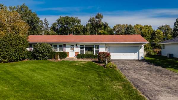 2229 Garden RD, Aurora, IL 60506