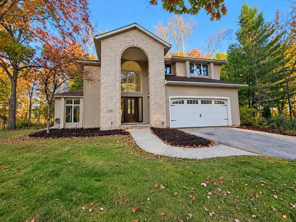 4520 CHOCTAW TRL, Green Bay, WI 54313
