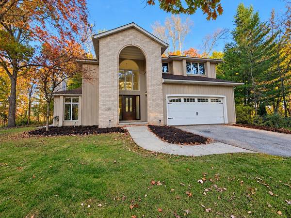 4520 CHOCTAW TRL, Green Bay, WI 54313