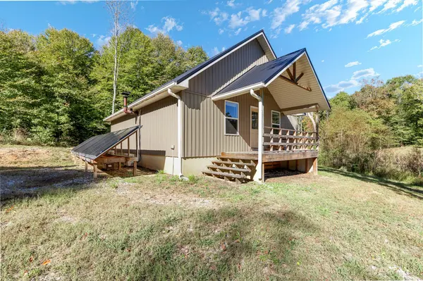 544 County Road 105, Athens, TN 37303
