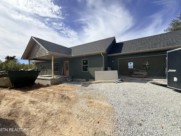 4575 Upper Crab Rd, Jamestown, TN 38556