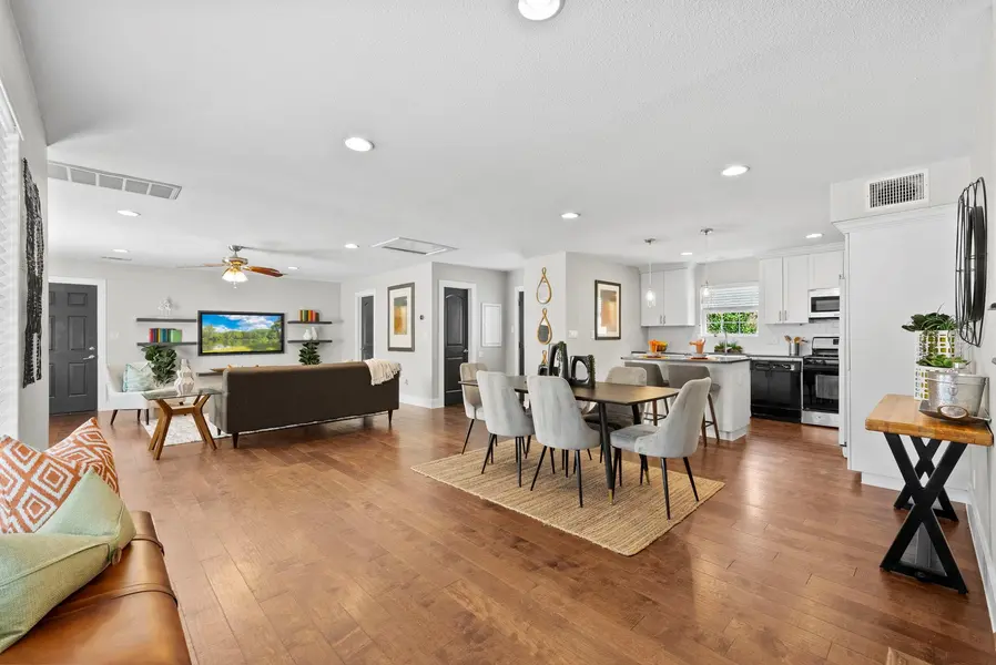 3001 Maplelawn CIR, Austin, TX 78723