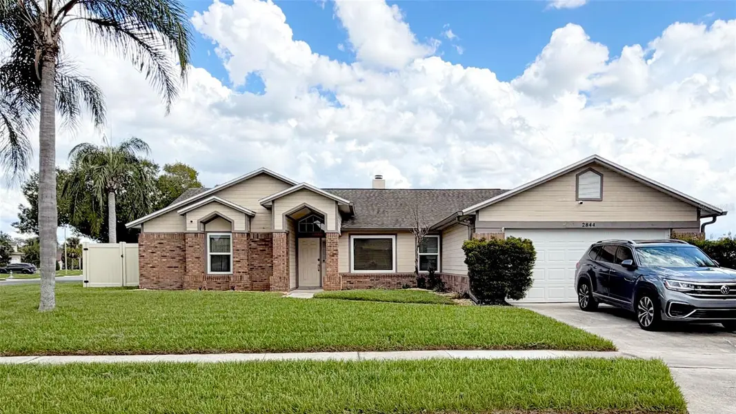 2844 EAGLE LAKE DR, Orlando, FL 32837