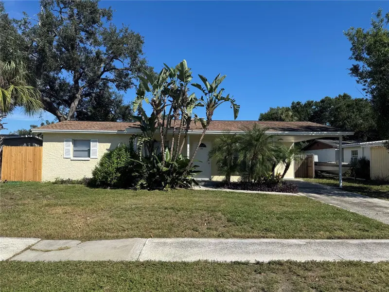 4423 W VARN AVE, Tampa, FL 33616