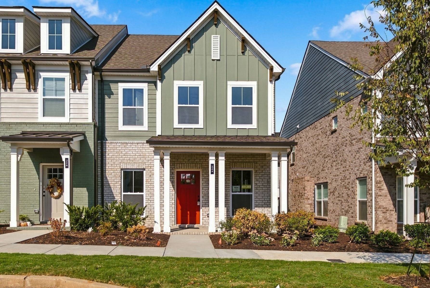 344 Twig PVT Ct, Hendersonville, TN 37075