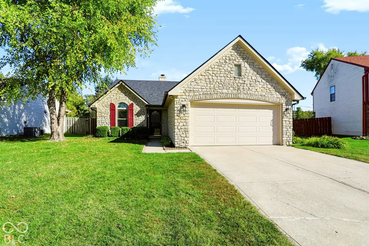 679 Redfox CT S, Greenwood, IN 46142