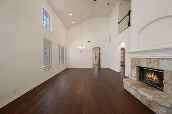 7901 Southwest PKWY #37, Austin, TX 78735