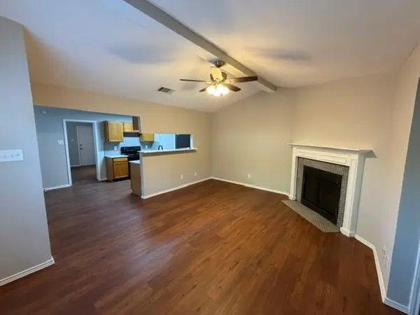 104 Flying Jib CT #B, Lakeway, TX 78734