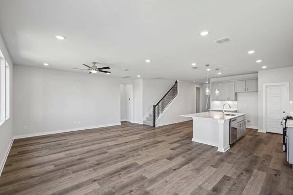 177 Paddle Wheel PATH, Kyle, TX 78640