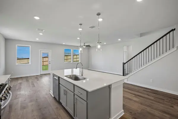 177 Paddle Wheel PATH, Kyle, TX 78640