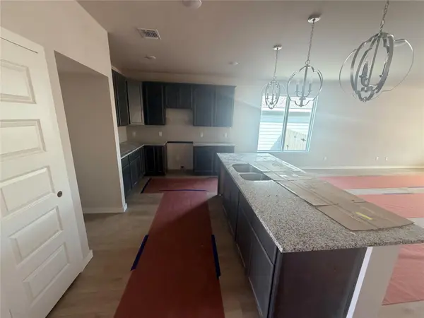 300 Boatright BLVD, Jarrell, TX 76537
