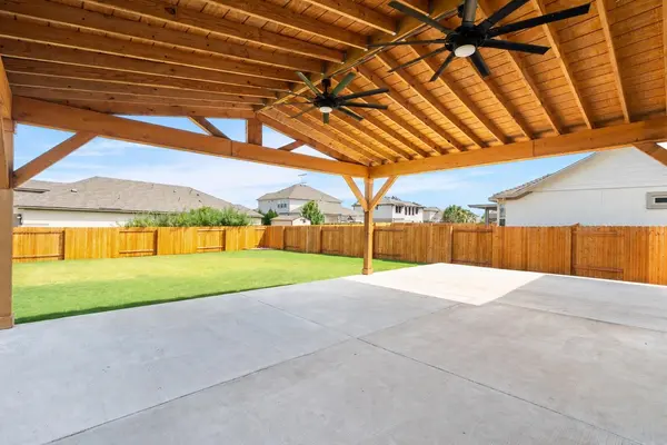 19221 Kimberlite DR, Pflugerville, TX 78660
