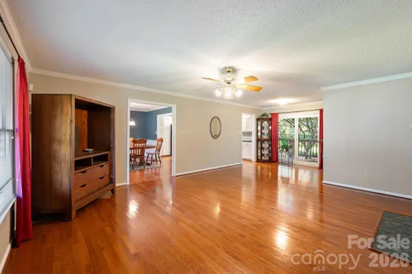 990 Royal DR, Lincolnton, NC 28092