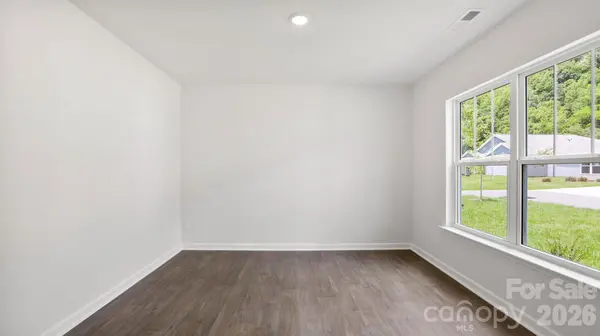 158 Wildbrook DR, Waynesville, NC 28785