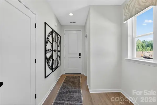 7225 Matlock CT, Charlotte, NC 28227