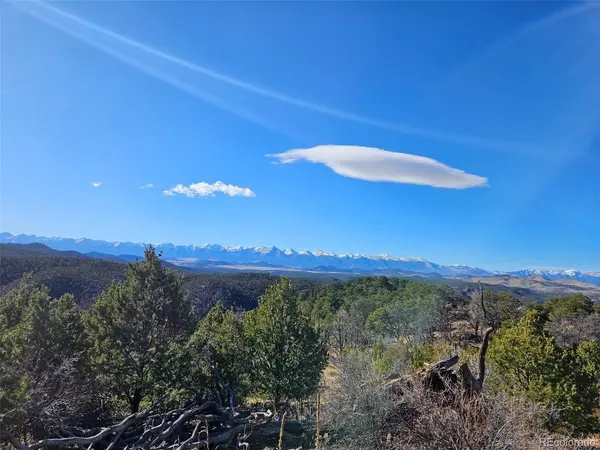 4 McClure Gulch Road, Cotopaxi, CO 81223