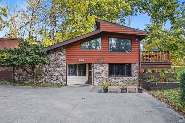 10511 Jefferson RD, Osceola, IN 46561