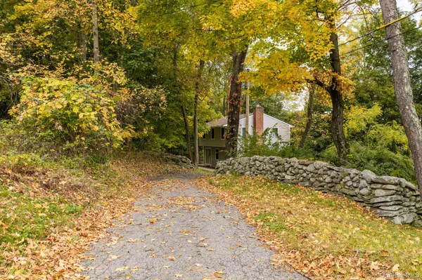 28 Wilson PL, Cornwall, NY 12518