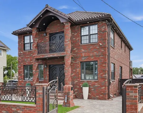 183 Arthur AVE, Floral Park, NY 11001
