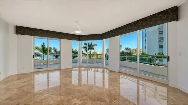 500 S PALM AVE #32, Sarasota, FL 34236