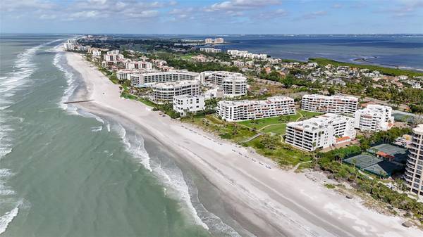 1425 GULF OF MEXICO DRIVE #D-405, Longboat Key, FL 34228