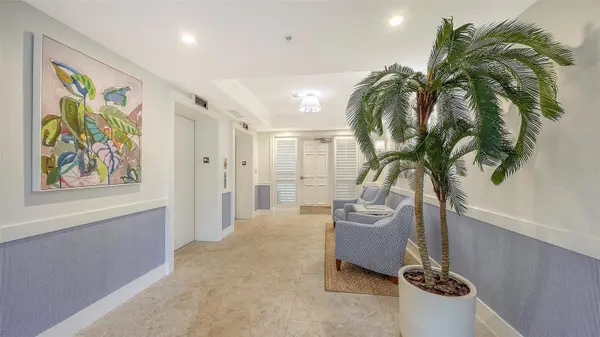 409 N POINT RD #601, Osprey, FL 34229