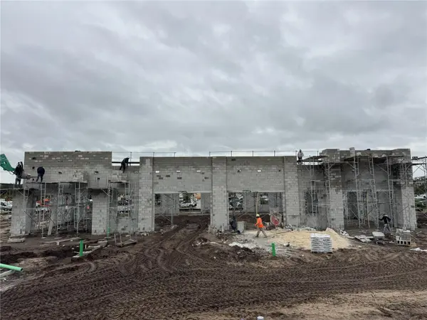5068 OLD TAMPA HWY #04, Kissimmee, FL 34758