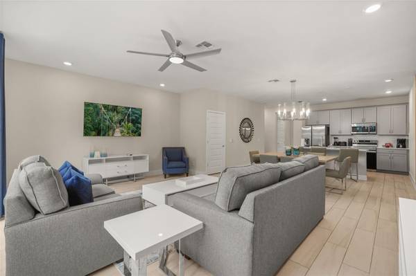 7785 SPECTRUM DR, Kissimmee, FL 34747